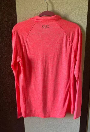 Long-Sleeve thumbnail 4