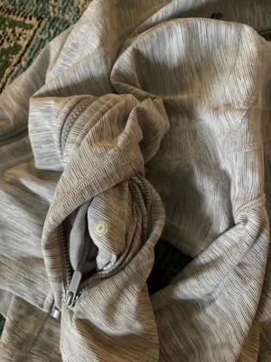 Lululemon Align Jacket thumbnail 3