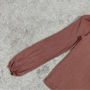 Abercrombie & Fitch Women’s Ribbed Puff Sleeve Longsleeve Shirt in Mauve M thumbnail 5
