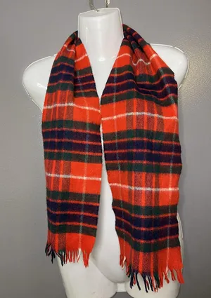 Glen Lossie Scarf Womens One Size Red Fraser Plaid Cashmere Wool Fringe Scotland thumbnail 1