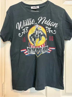 NWT daydreamer Willie Nelson On the Road Again 1980 Cowboy Tour Tee - Black S thumbnail 3