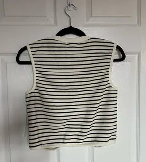 Atelier By Kirious Sweater Vest thumbnail 2