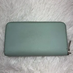 Michael Kors Zip Around Wallet thumbnail 2