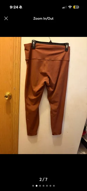 (14) Lululemon leggings thumbnail 2