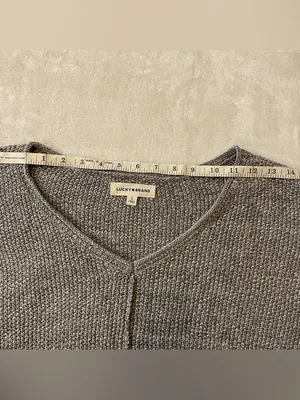Lucky Brand Gray Off The Shoulder Sweater size L thumbnail 5