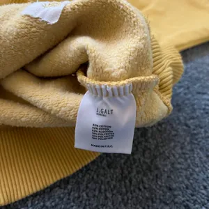 Brandy Melville John Galt Yellow Cropped Half Zip Crewneck Sweatshirt thumbnail 6