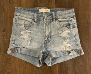 PacSun lightly worn jean shorts thumbnail 1