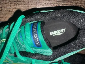 Saucony Running Shoes youth 6.5 thumbnail 4