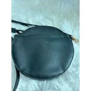 Collection XIIX Black Leather Pocket Adjustable Strap Round Crossbody Bag thumbnail 5