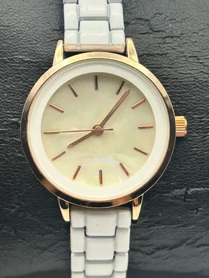 Rose-gold Case White Band Stainless Steel Watch Working New Battery thumbnail 1