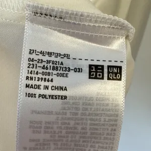 Uniqlo Womens Satin Long Sleeve Button Down Blouse Cream Off White 461887 Small thumbnail 7