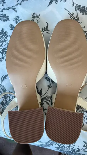 Cushionaire Mary Jane Heels thumbnail 3