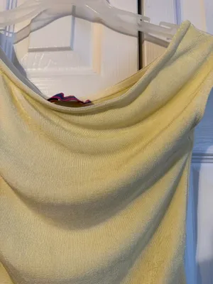 Edikted soft buttercream yellow top thumbnail 2