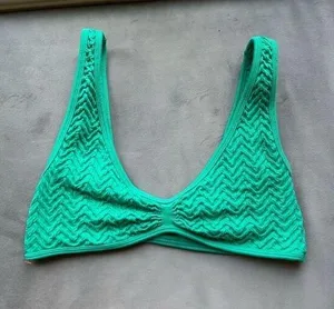 urban outfitters seamless bra thumbnail 1