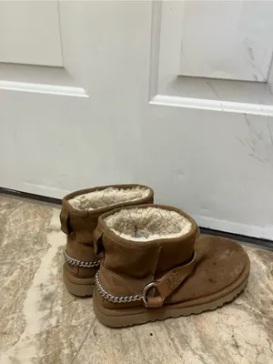 UGG Women’s Classic Mini Chains Chestnut Suede Boots thumbnail 9