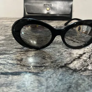 Black Sunglasses mirror Lens with Case thumbnail 2