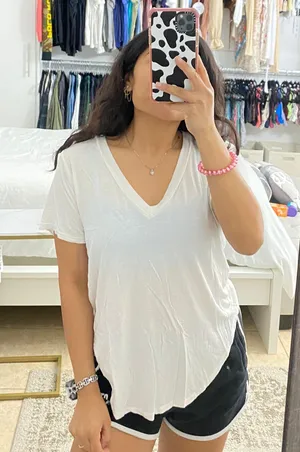 Lulus White V Neck Shirt thumbnail 1