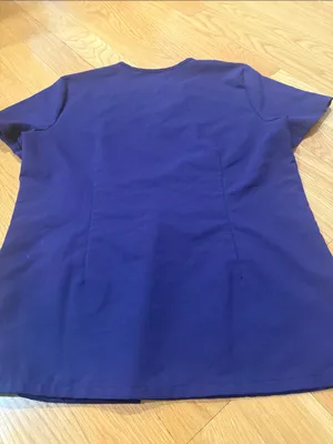 Figs purple jam Casma  scrub top size small. thumbnail 6