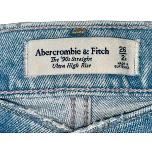 Abercrombie & Fitch The ’90s Straight Ultra High Rise Blue Denim Jeans Size 26 2 thumbnail 3