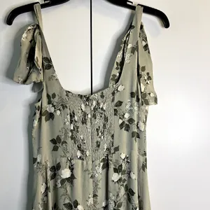 Reformation Twilight Midi Dress verde green floral size 2 thumbnail 9
