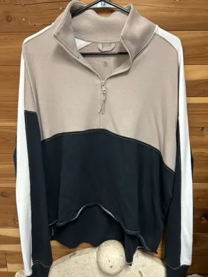 Gilly Hicks Quarter-Zip thumbnail 1