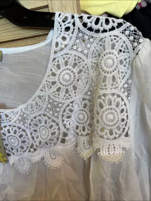 Figueroa and Flowet White Crochet Yoke Women's Blouse 1X NWT thumbnail 6