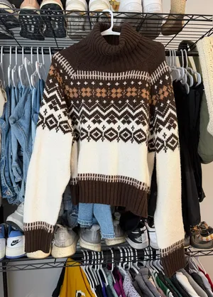 American Eagle Turtleneck Sweater thumbnail 1