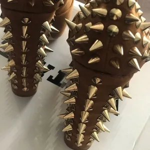 ✨3xHP✨Vintage Studs Spikes Peep Mary Jane Sandals✨ thumbnail 5