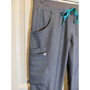 FIGS Technical Collection Kade Cargo Graphite Grey Scrub Pants Size XS T21004 thumbnail 2