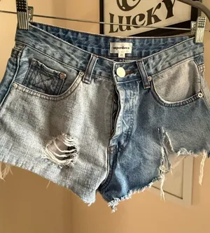 Superdown Lydia Two-Tone Denim Shorts Size 25 Festival Beach Summer Revolve thumbnail 1