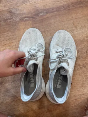 New Balance Cream White Sneakers thumbnail 4