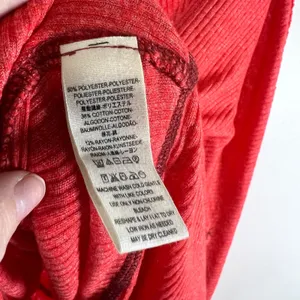 Free People We The Free Red Ribbed Cowl Neck Thermal Top Oversized Med Boho‎ thumbnail 5