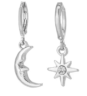 Mismatched star and moon earrings thumbnail 2