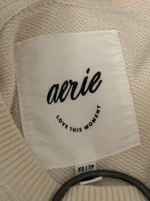 Aerie The Chill Crew Graphic Love Sweatshirt in Cream thumbnail 4