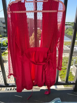 Nordstrom Red Sheer Lace-Trim Robe and Shorts Set thumbnail 6