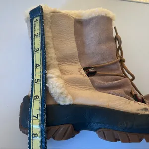 Women's Shearling-Lined Tan Suede Winter Boots thumbnail 8