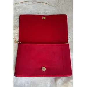Francesca Red Beaded Heart Clutch Evening Bag Gold Chain Shoulder Strap NWT thumbnail 4