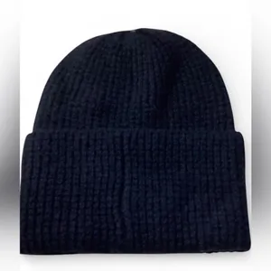 Aerie OFFLINE Logo Beanie • One Size • Black Knit • NWT thumbnail 3