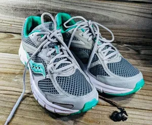Marauder 3 women's size 9.5 Gray and green . thumbnail 1