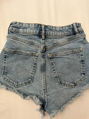 ZARA Shorts Denim thumbnail 3