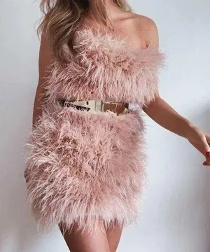 House Of CB NWT SHIRA BLUSH BONED STRAPLESS FEATHER DRESS. Size Medium. Rare and sold out. *no belt thumbnail 2