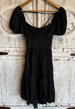 SHEIN Black Sweetheart Puff Sleeve Mini Sundress thumbnail 1