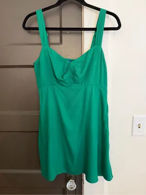 NWT Old Navy Fit and Flare Crepe Dress thumbnail 2
