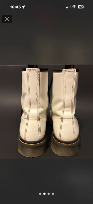 Boots Dr. Martens 1460 Women’s Smooth Leather Lace-Up White thumbnail 2