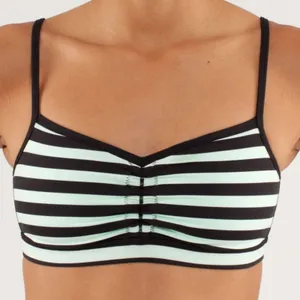Lululemon Pirouette Bra in Sea Stripe Mint Moment Black size 6 thumbnail 1