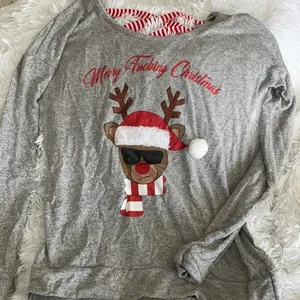 🩷 3/$18 Spencer's Gray Christmas Reindeer Sweater thumbnail 1