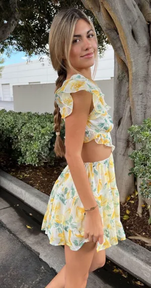 NWT Yellow Floral Print Flutter Sleeve Ruffle Cutout White Dress thumbnail 3