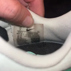 Nike White and Neon Pink‎ Sneakers thumbnail 5