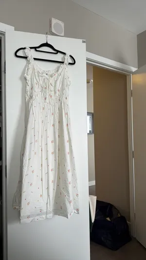 Old Navi Floral Maxi Dress thumbnail 5