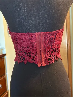 Kimchi Blue burgundy floral crocheted bustier top size L festival boho thumbnail 3